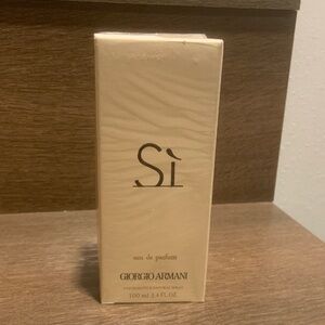 Giorgio Armani Si Eau de Parfum